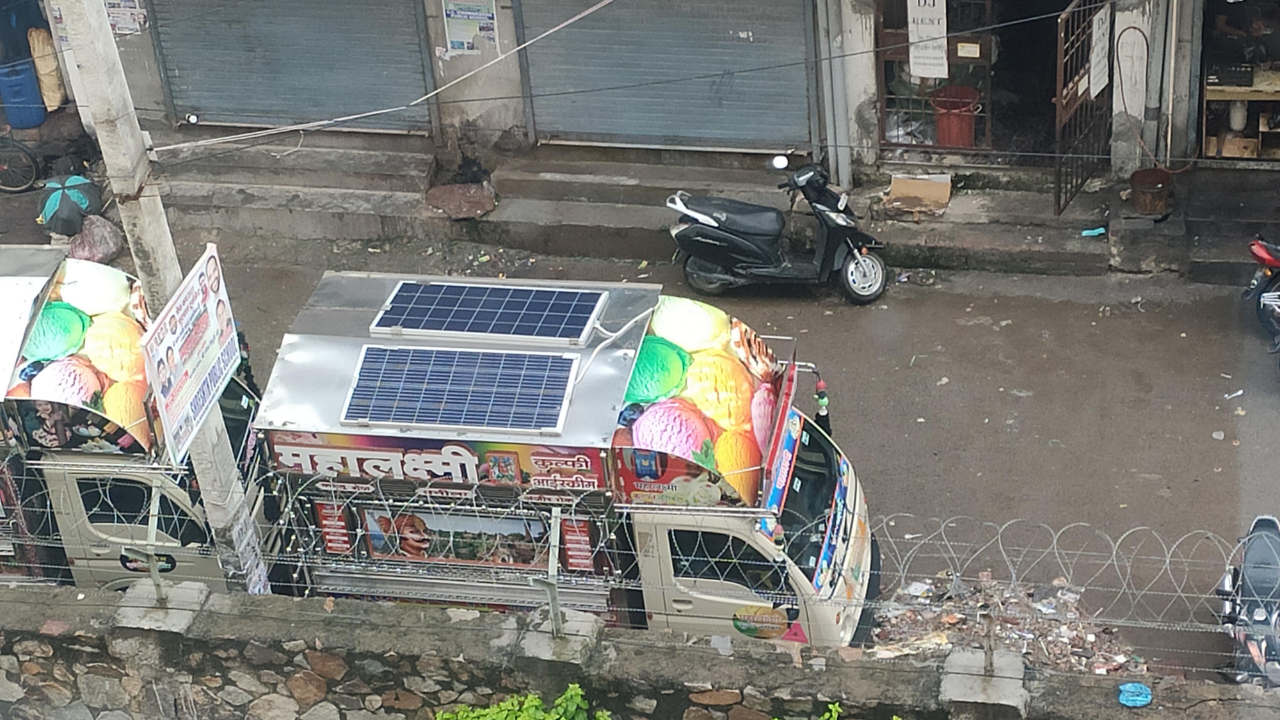 Viral News: This is quite likely a well-established business, with the owner possibly having multiple such vehicles. Such ventures often possess the financial capacity for such innovations, unless the vendor has a personal connection to solar technology,' commented one Reddit user.