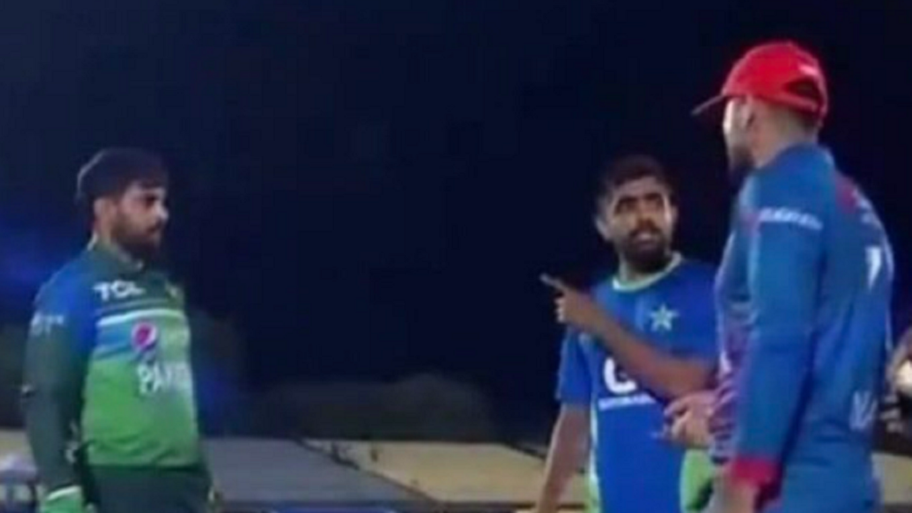 WATCH: Babar Azam Argues With Mohammad Nabi, Points Finger After Shadab Khan's Controversial Run-Out Vs AFG