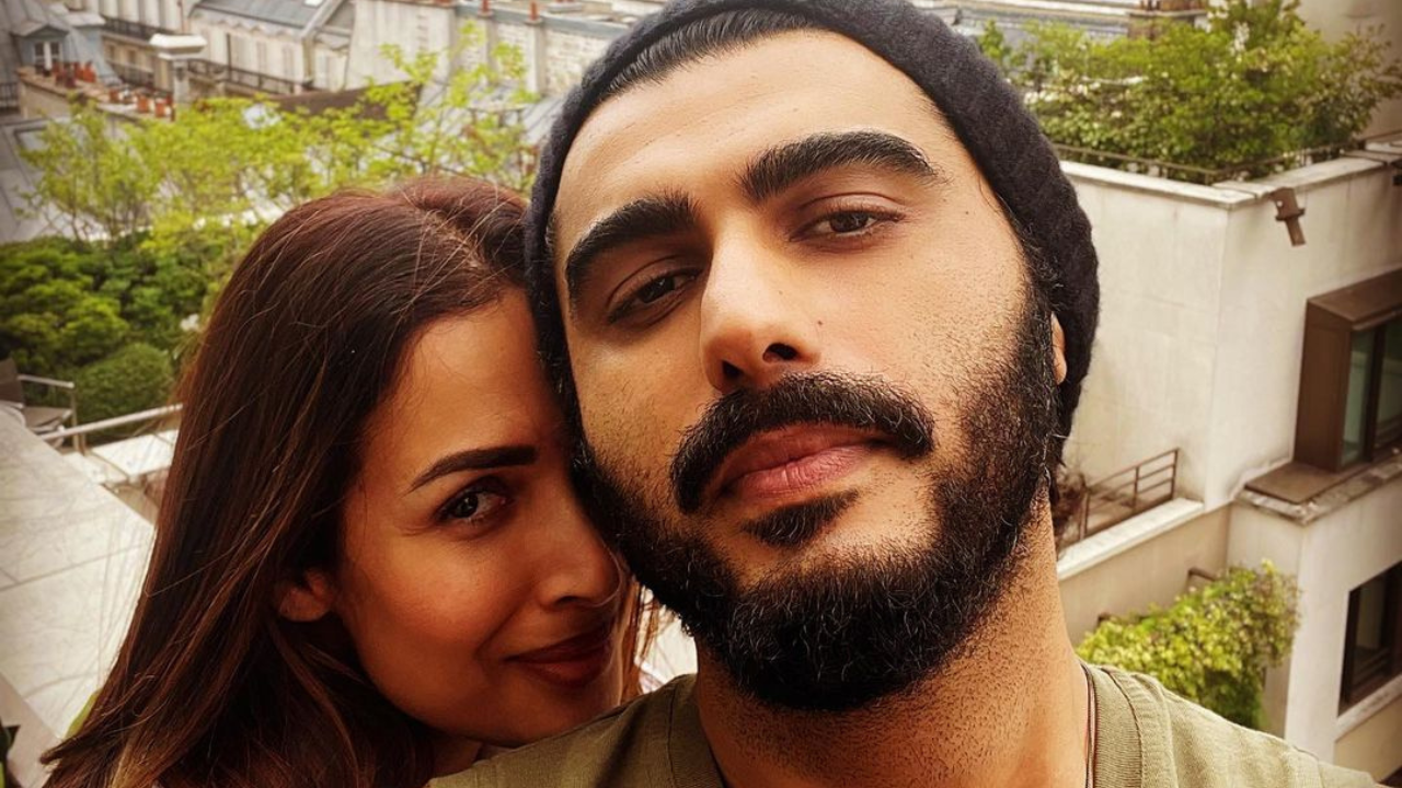 Malaika Arora Unfollows Arjun Kapoor's Family Members, Shares Cryptic Post Amid Breakup Rumours