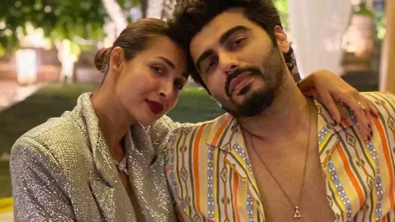 Arjun Kapoor Drops Adorable Comment On Malaika's Post