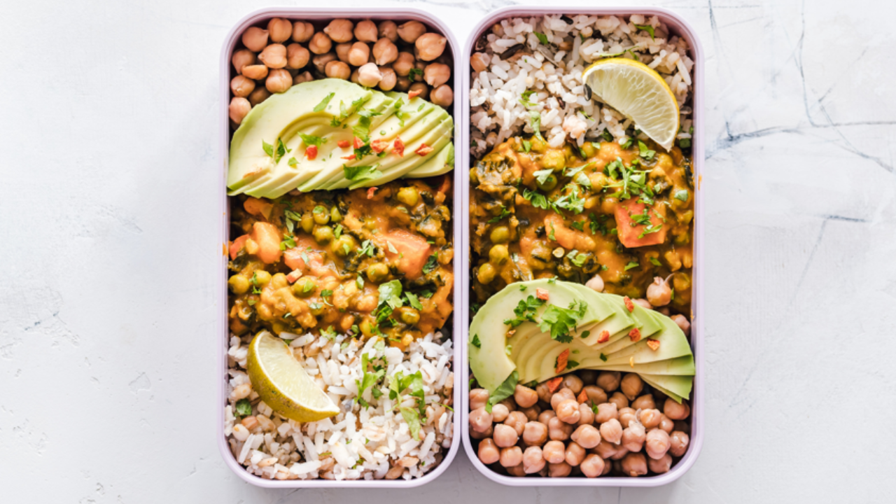 Light Indian Lunch Ideas To Stay Focused At Work. Pic Credit: Pexels