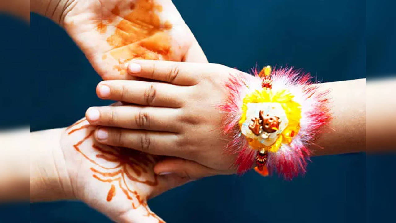 The origins of the Raksha Bandhan will surprise you