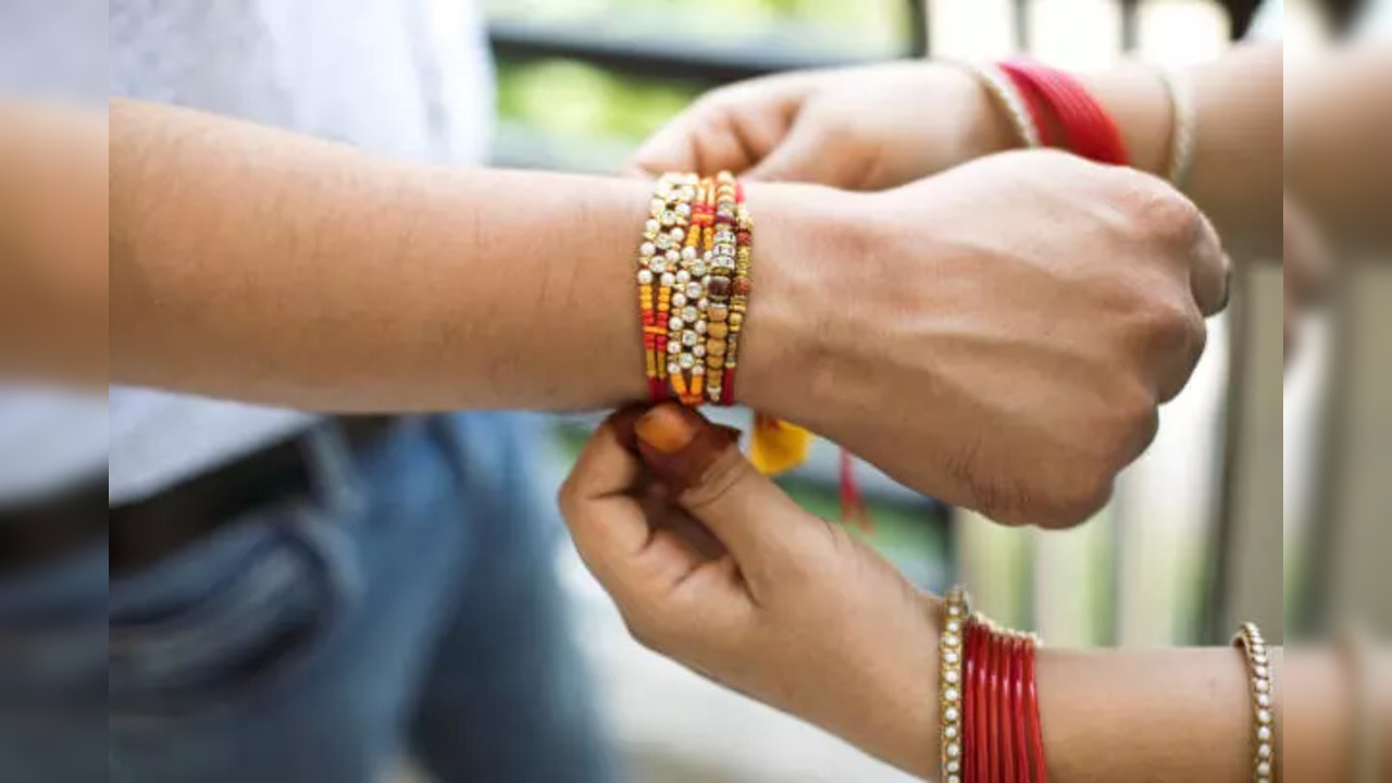 Find out the auspicious time to tie the Rakhi on Raksha Bandhan