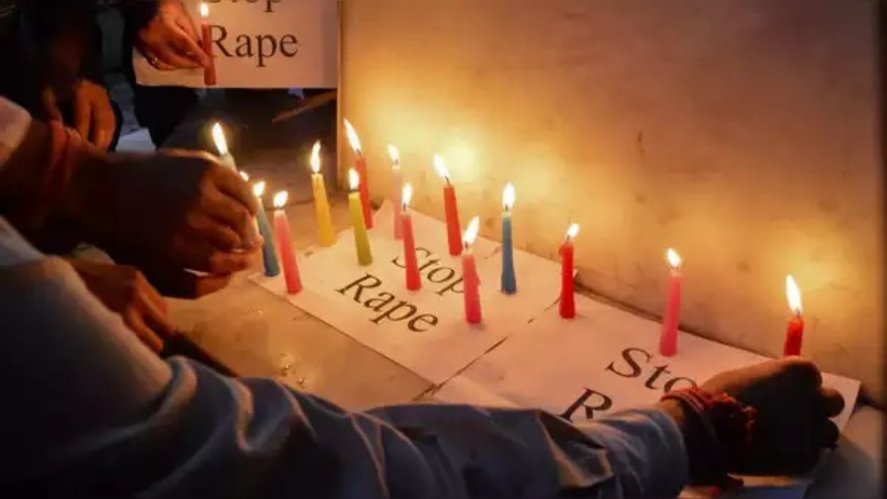 19-Yr-Old Woman Guard Raped By Manager in Ghaziabad Society, Dies