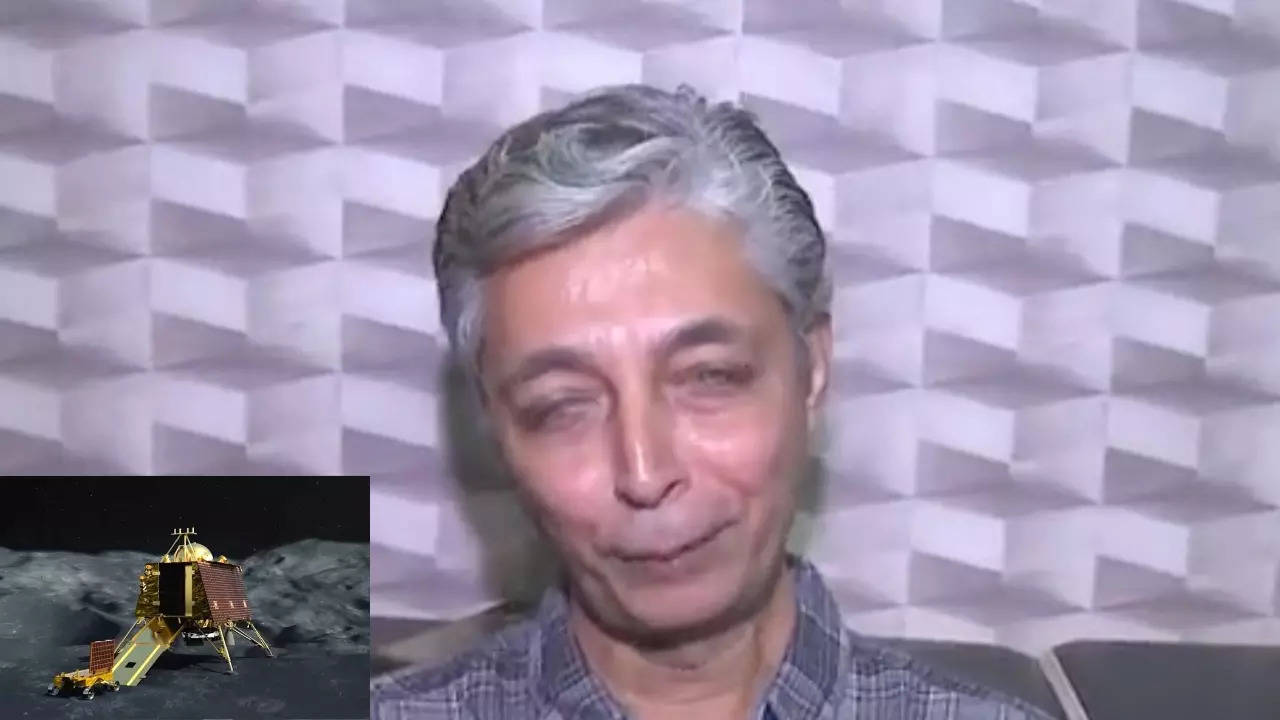 Mitul Trivedi claims to be an ISRO scientist who designed the lander module for Chandrayaan-3. | Image courtesy: Gujarat First