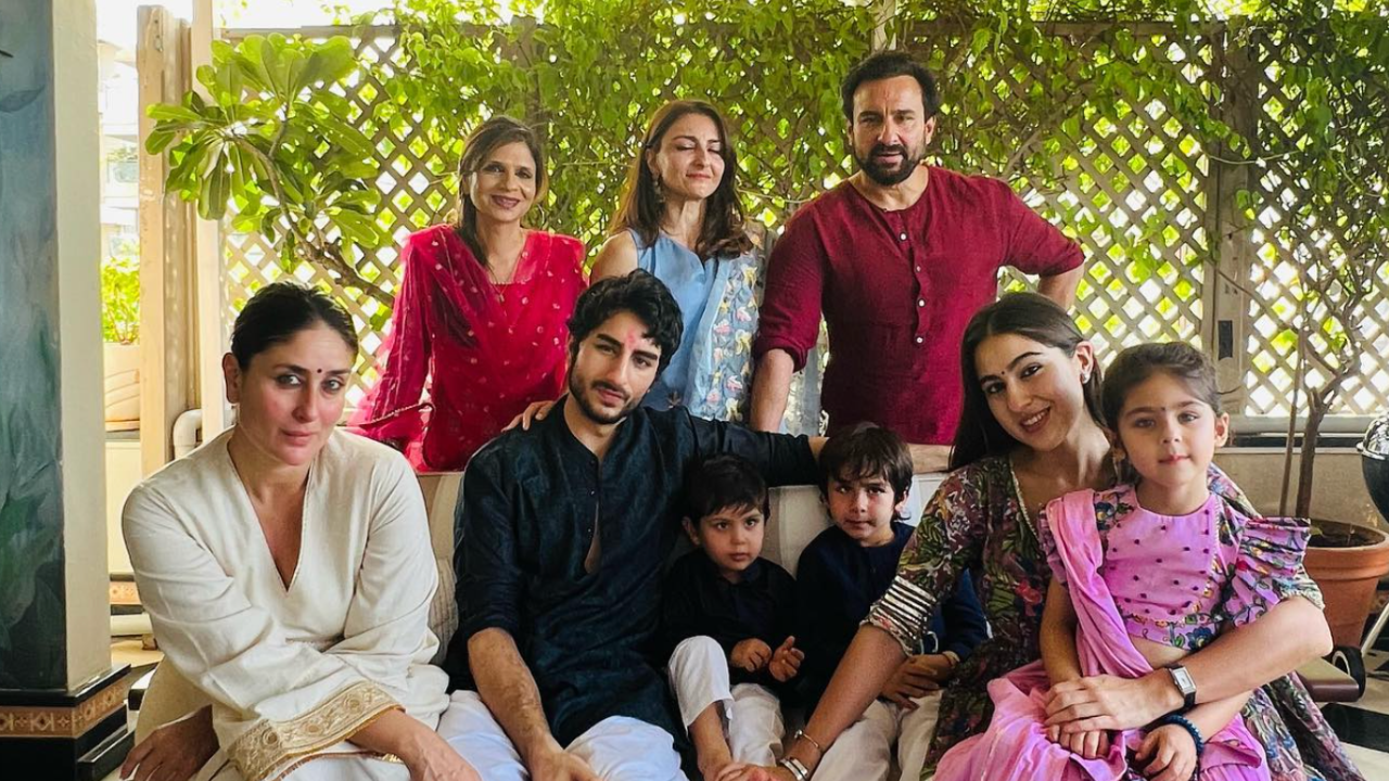 Sara Ali Khan Celebrates Raksha Bandhan With Ibrahim, Jeh, Taimur. Poses With Pataudi Fam