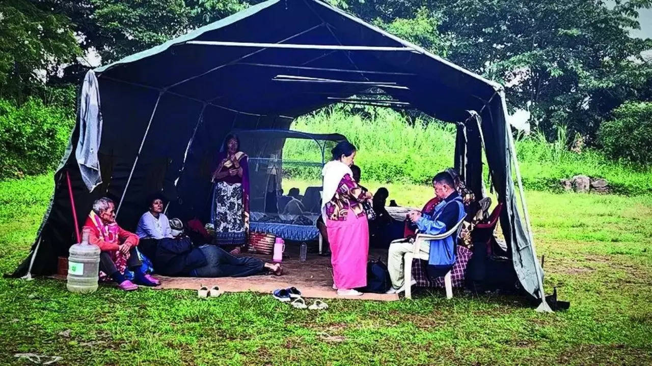 Last 10 Kuki families in Imphal moved to hills in post-midnight swoop (Photo: TOI)