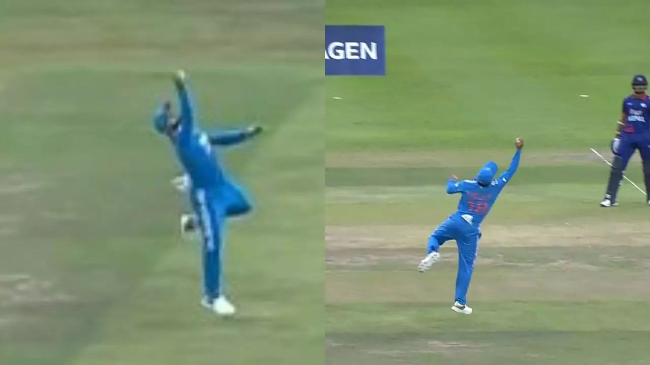 Virat Kohli catch