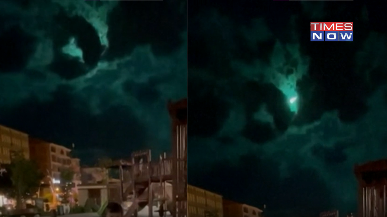 WATCH: Rare Meteor Streaks Across Turkey, Turns the Night Sky Green