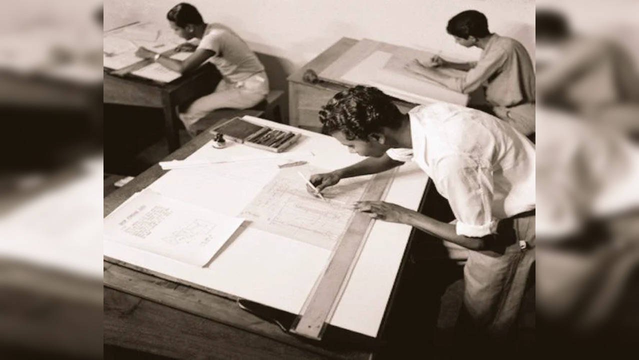 Pic of IIT Kharagpur's Exam from 1950 Goes Viral on X, Can You Guess The Exam?