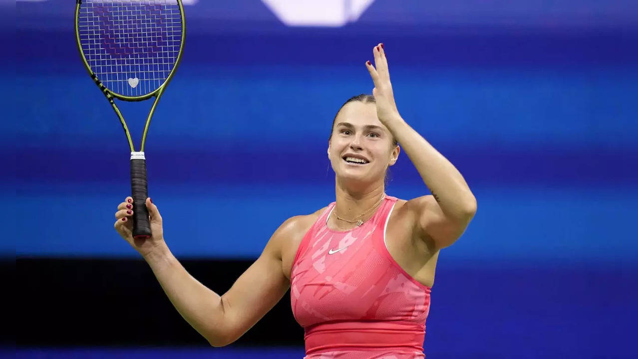 Aryna Sabalenka enters US Open final.