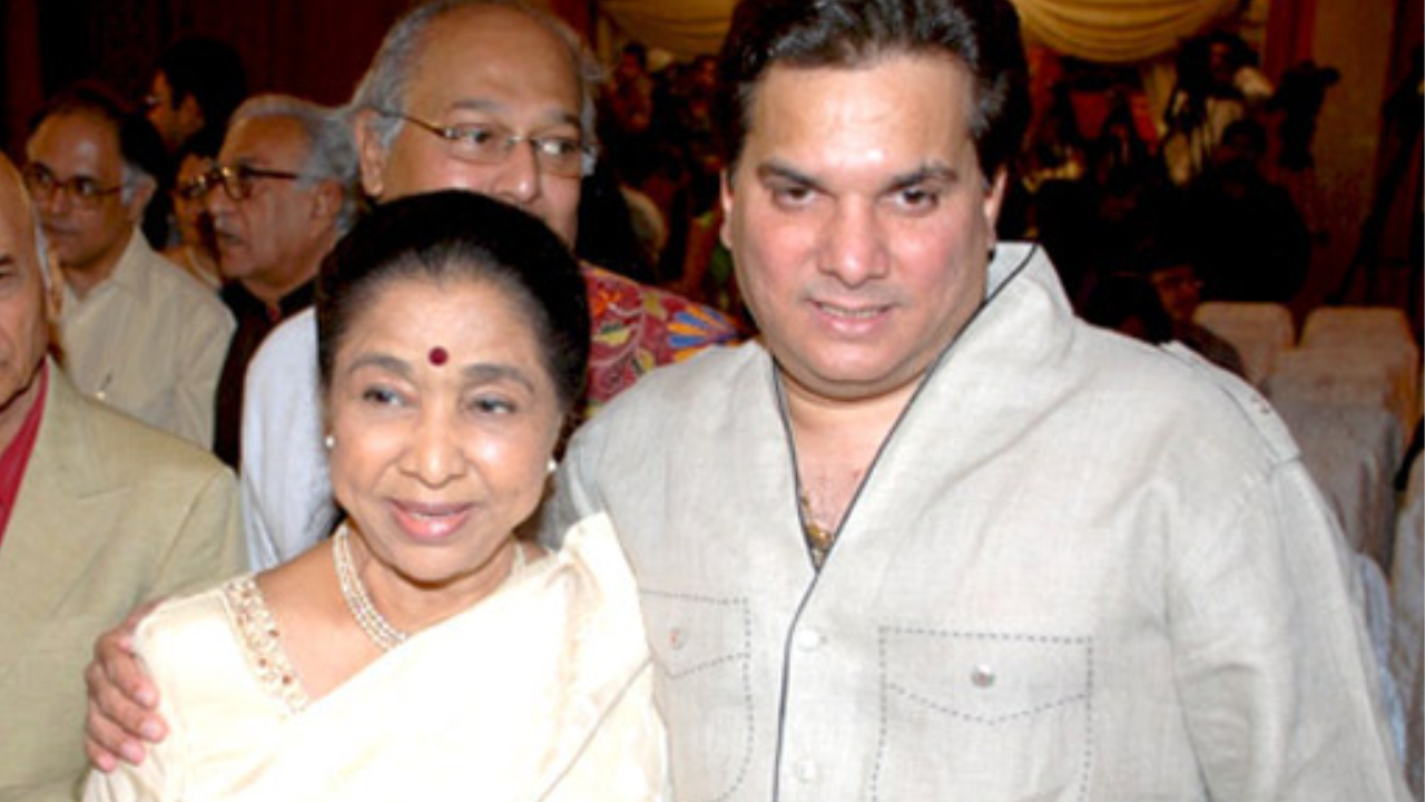 Asha Bhosle And Lalit Pandit