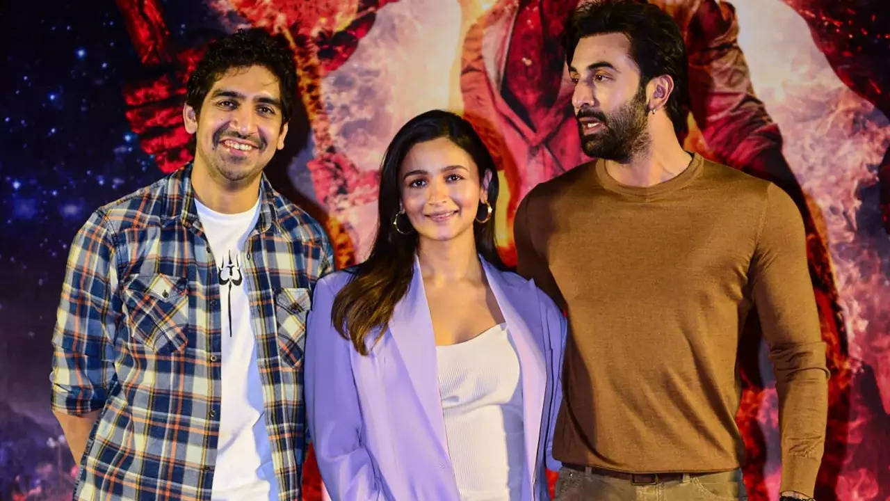 Ayan Mukerji's post for 1 year of Brahmastra