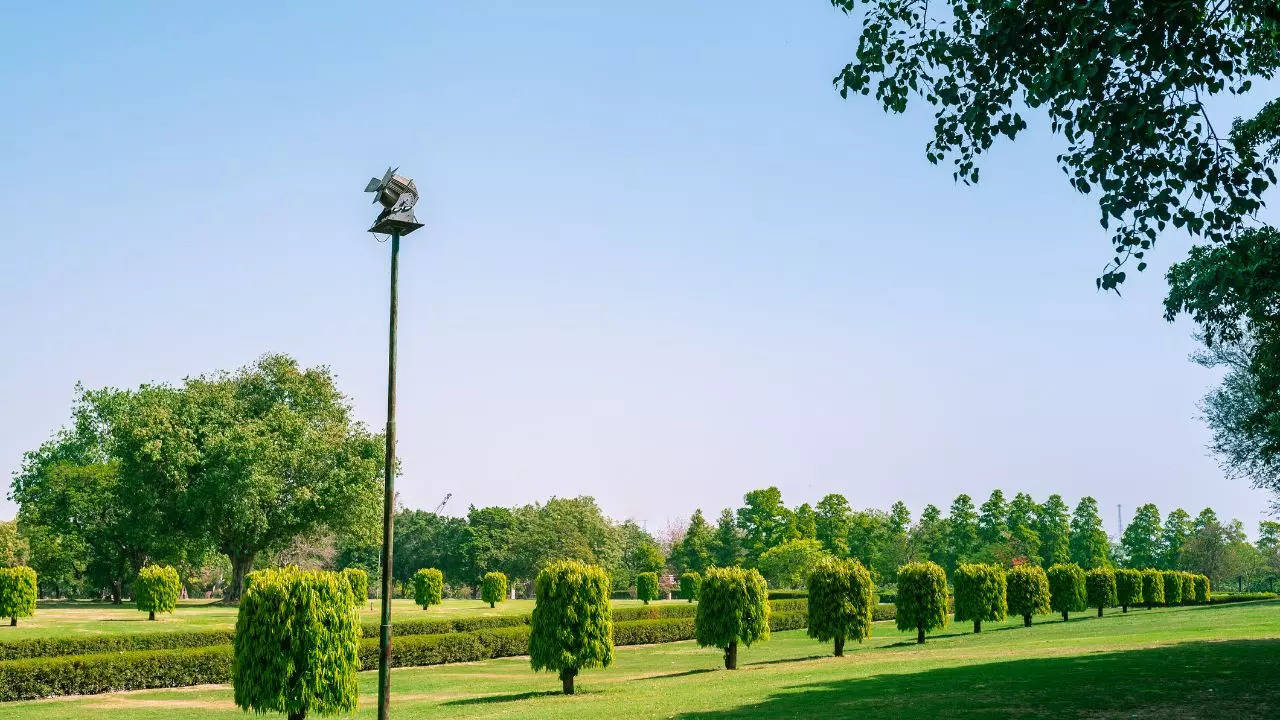 The Municipal Corporation of Delhi has also installed 20 anti-smog guns at pollution hotspots.