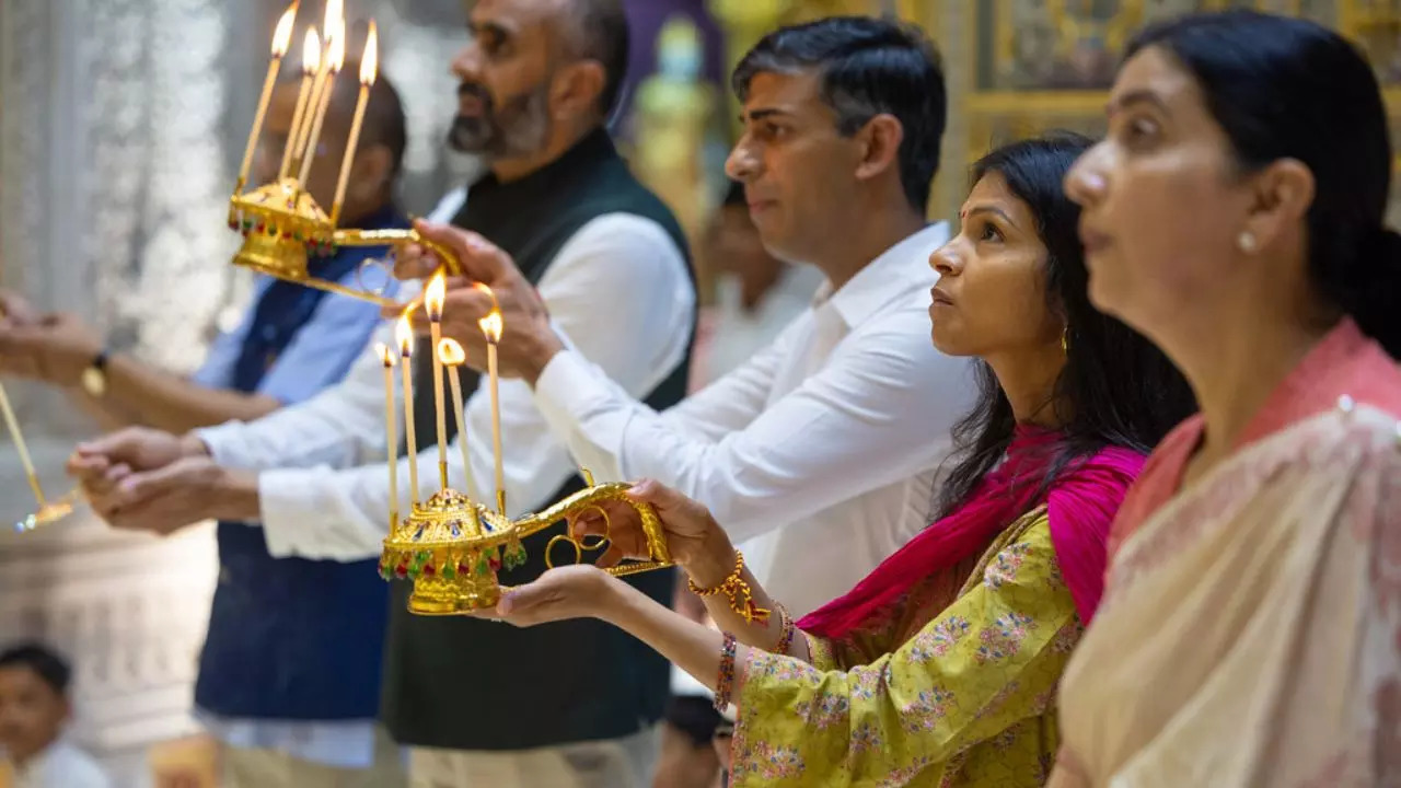 Rishi Sunak and Wife Akshata Murthy