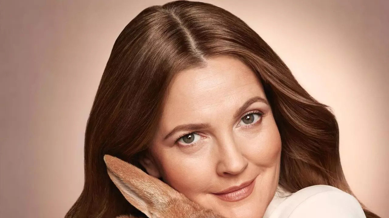 Drew Barrymore is coming back with her talk show