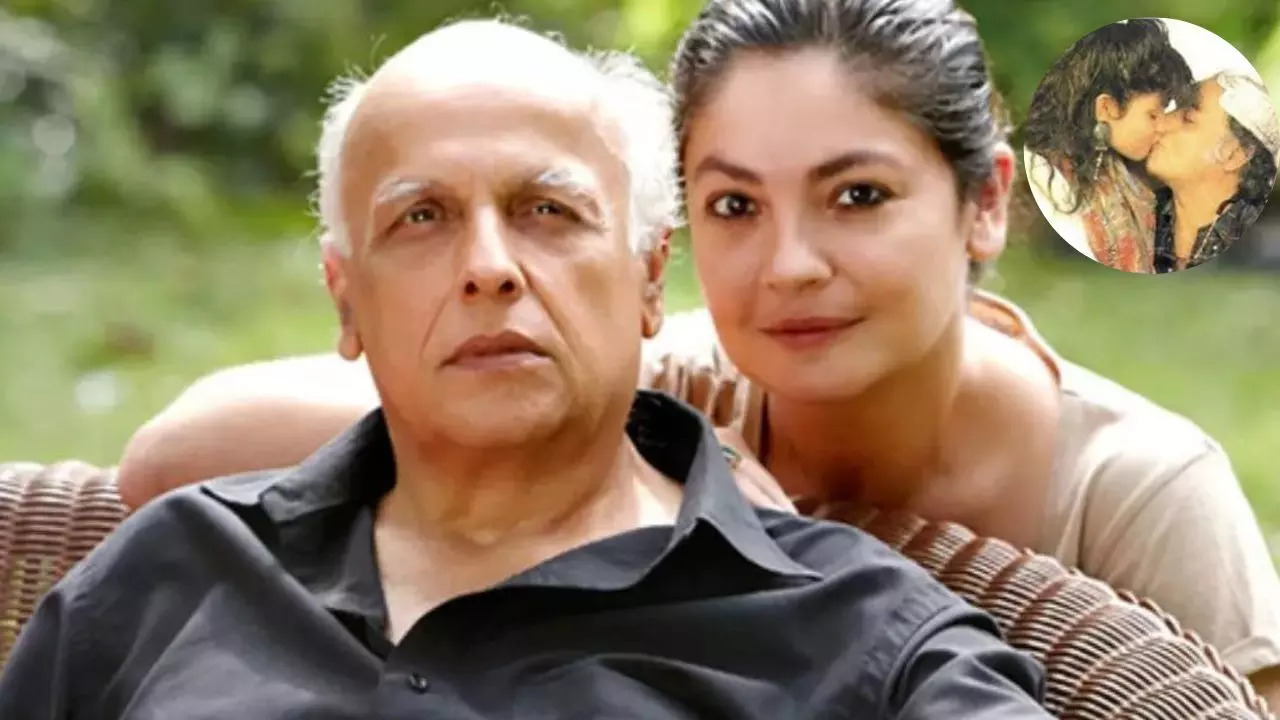 Pooja Bhatt On Viral Kissing Pic With Dad Mahesh Bhatt:​​