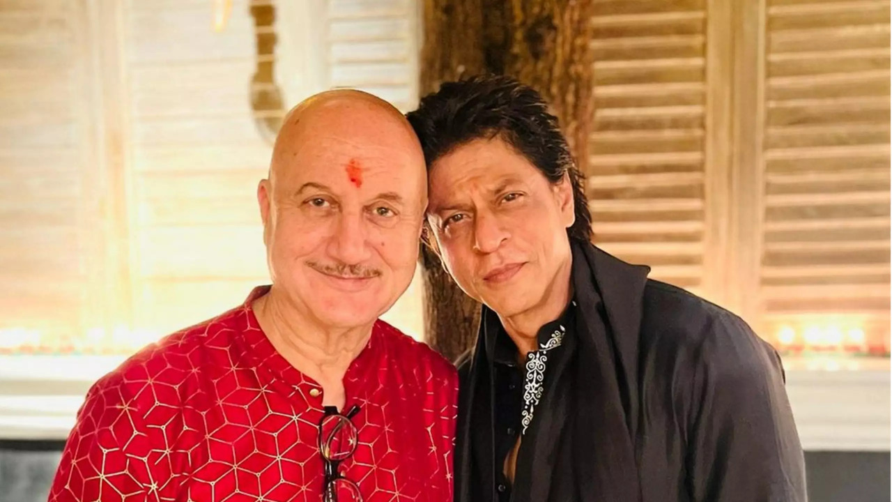 DDLJ's Anupam Kher Hails SRK And Jawan: O Pochi, O Koka, O Bobi, O Lola