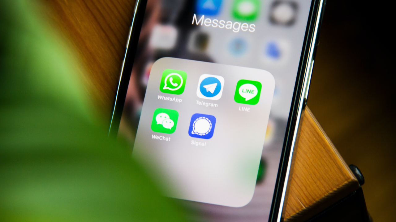 WhatsApp set to embark on a Journey Towards Cross-Platform Messaging