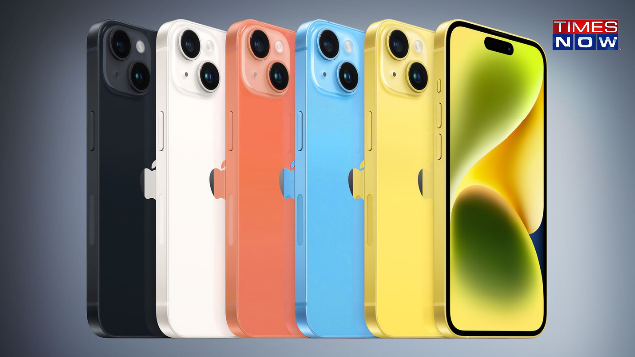 iPhone 15 render