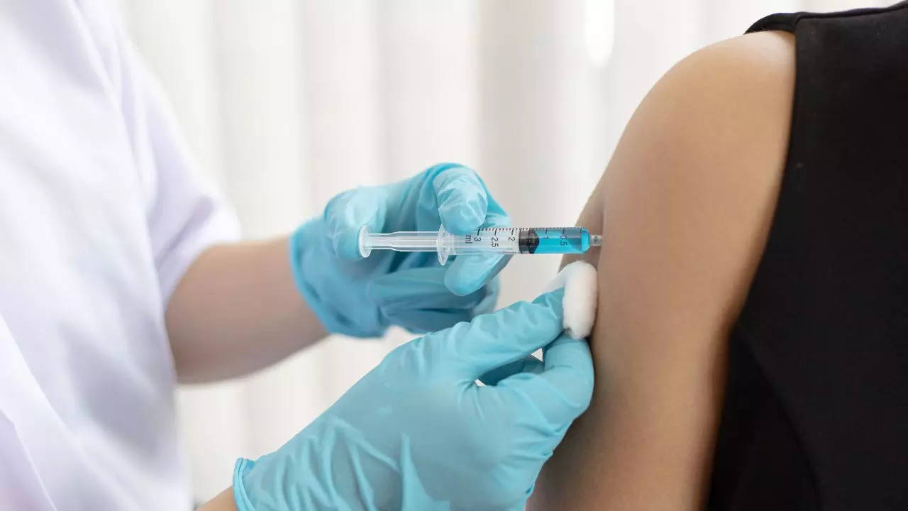 new coronavirus vaccine shots are on the way | here’s what to know covid 19 vaccine latest news