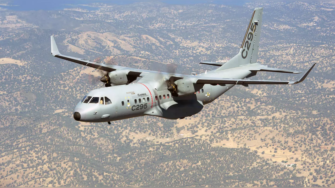 c-295, c-295 india, c-295 mw aircraft specifications, c-295 transport aircraft india, c-295 aircraft manufacturing, c-295 medium transport aircraft, c-295 aircraft deal