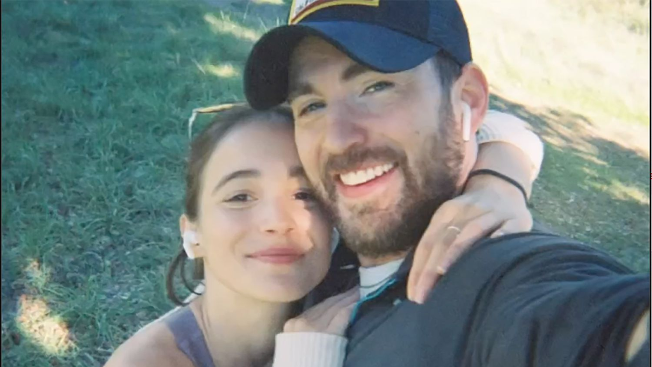 Chris Evans and Alba Baptista to get married again