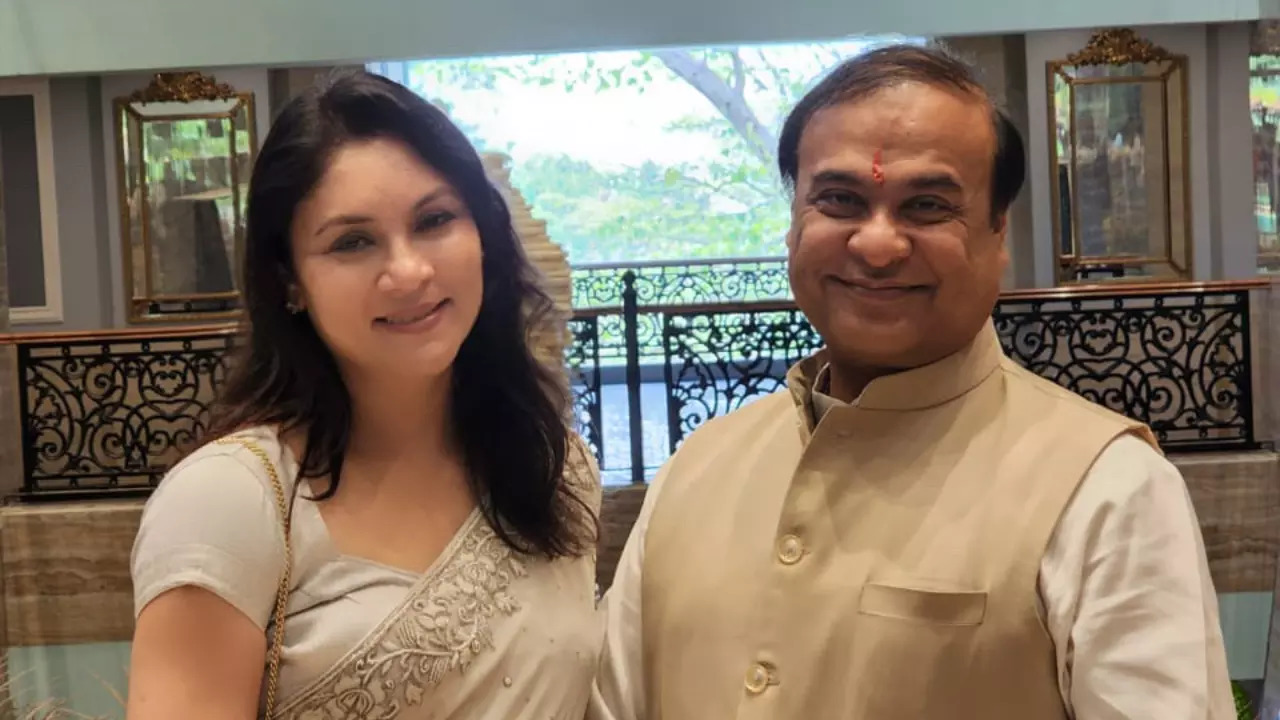 assam cm with wife