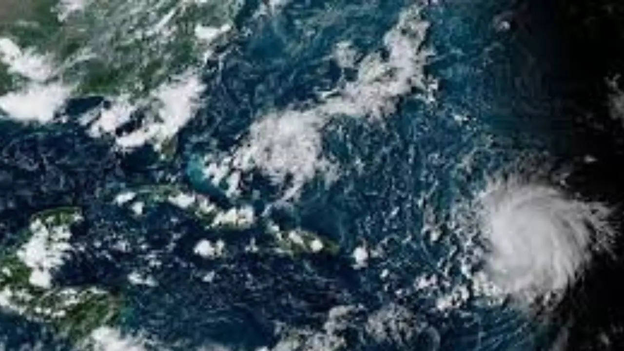 hurricane lee path tracker updates: nws issues alerts in new england, atlantic canada, coastal maine and nova scotia