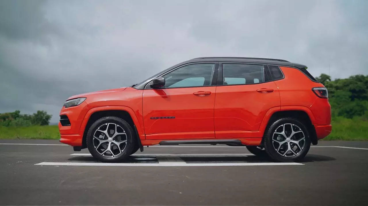 2023 Jeep Compass Launched in India, Know Price, Engine, Exterior, Safety  features, Variants & Color option