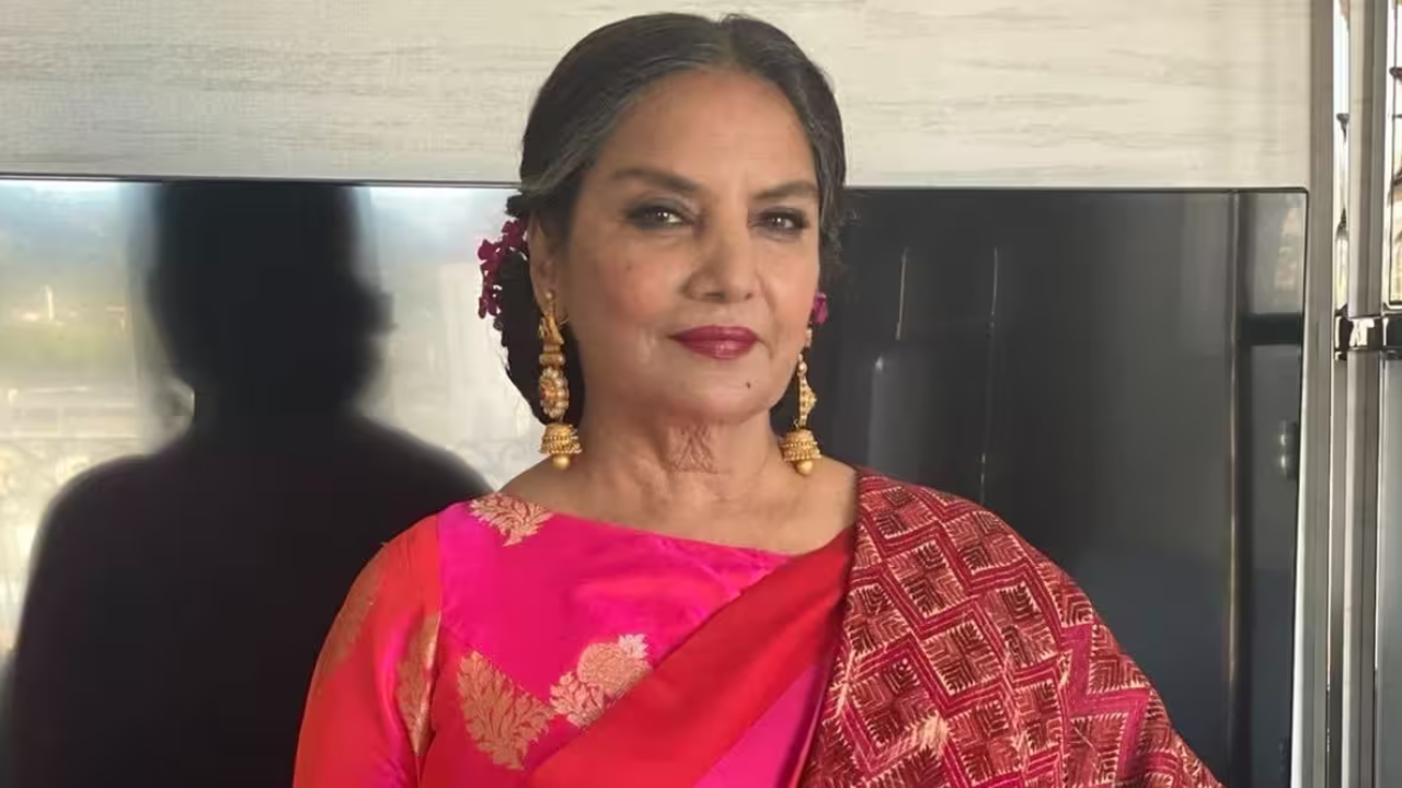 When Shabana Azmi Felt Humiliated, Ran Off Set Of Bollywood Film: Started Crying, Walked Barefoot Towards...