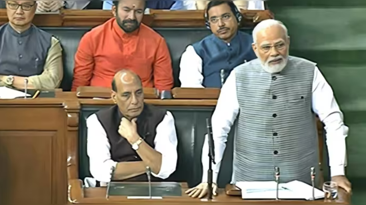 PM Modi delivered his speech on the first day of Parliament