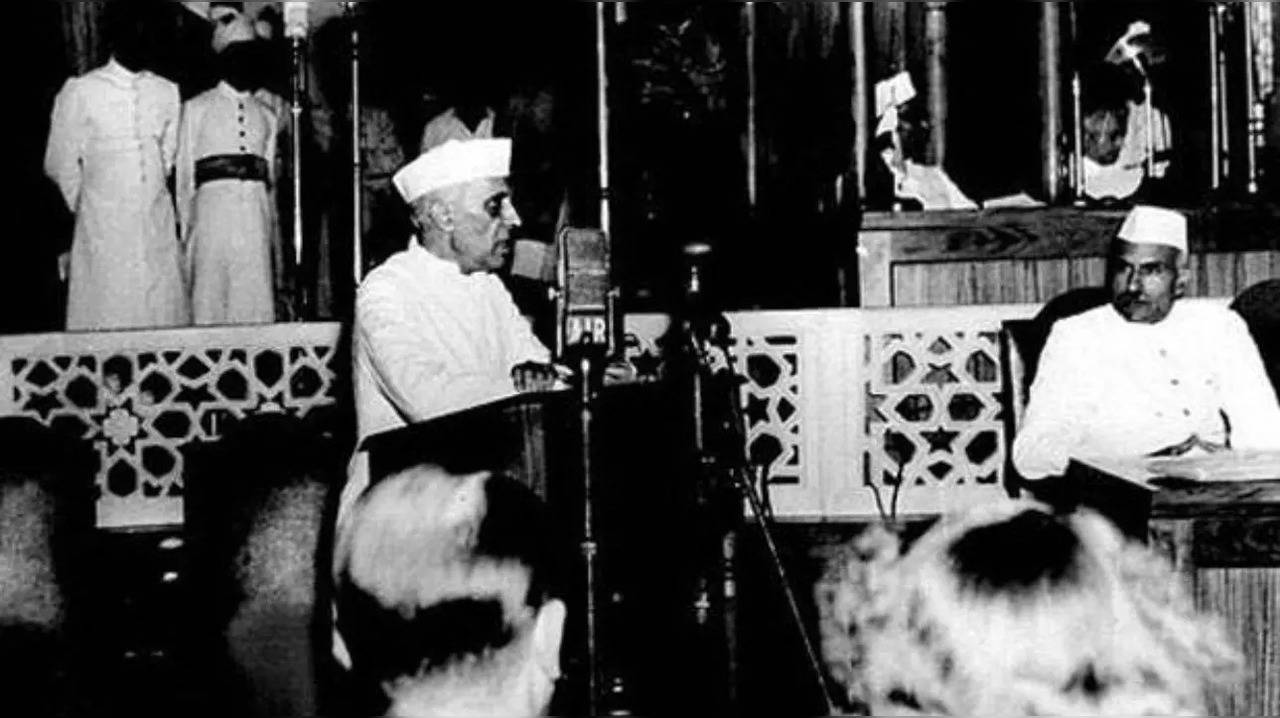 Fact Check: Did the Speaker Really Ring The Bell When Nehru Exceeded Time Limit For Speech?