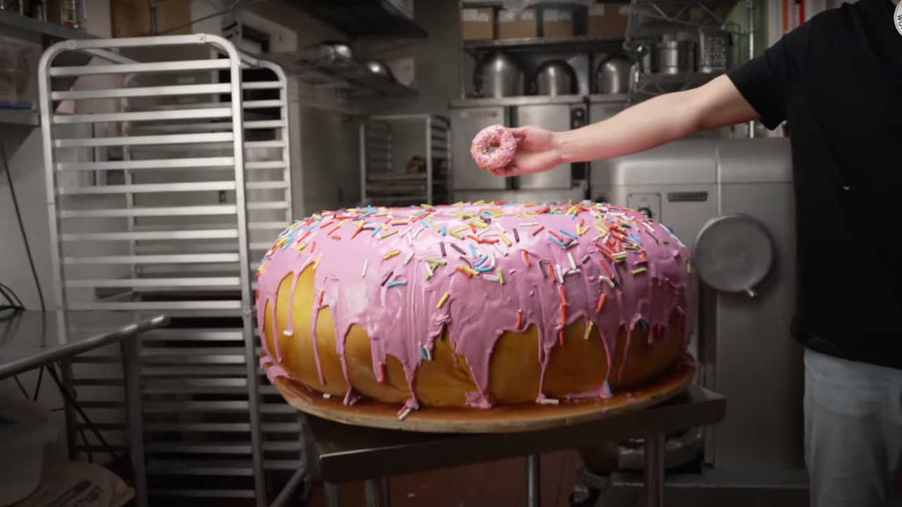 doughnut cake