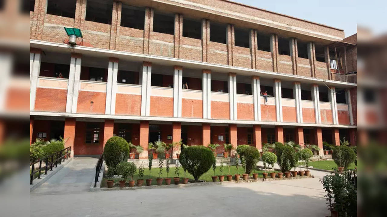 DU NCWEB 5th Cut Off 2023 Released for BA, BCom, Direct Link Here