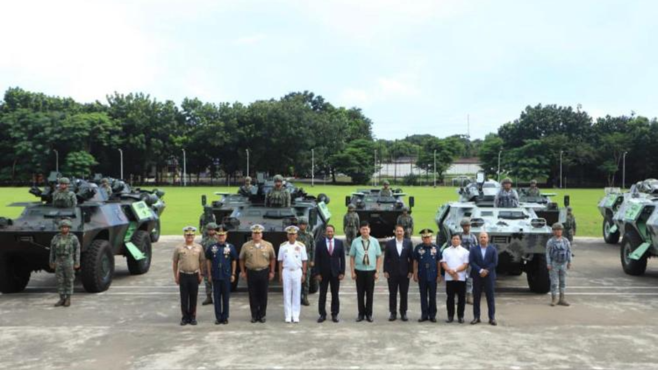 India Hands Over Upgraded Armoured Vehicles To Philippines Marines