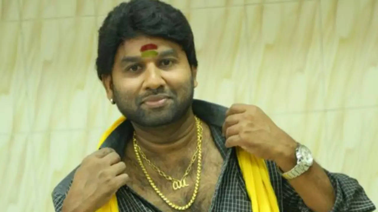 Chandramukhi 2 Actor Cool Suresh Regrets Misbehaving With Female Anchor On Stage, Gets Condemned By Wife