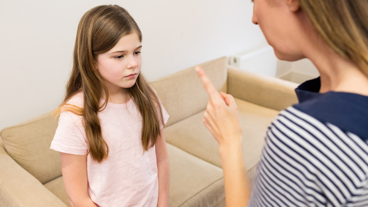 How should you react as a parent if your child is caught stealing? Pic Credit: Freepik