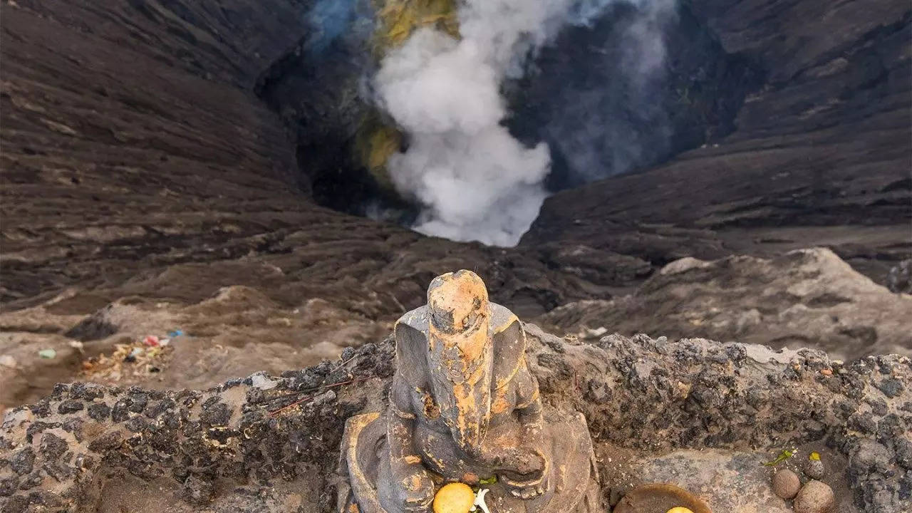 This 700-Year-Old Ganesha Statue Sits On A Volcano To Protect People In Indonesia