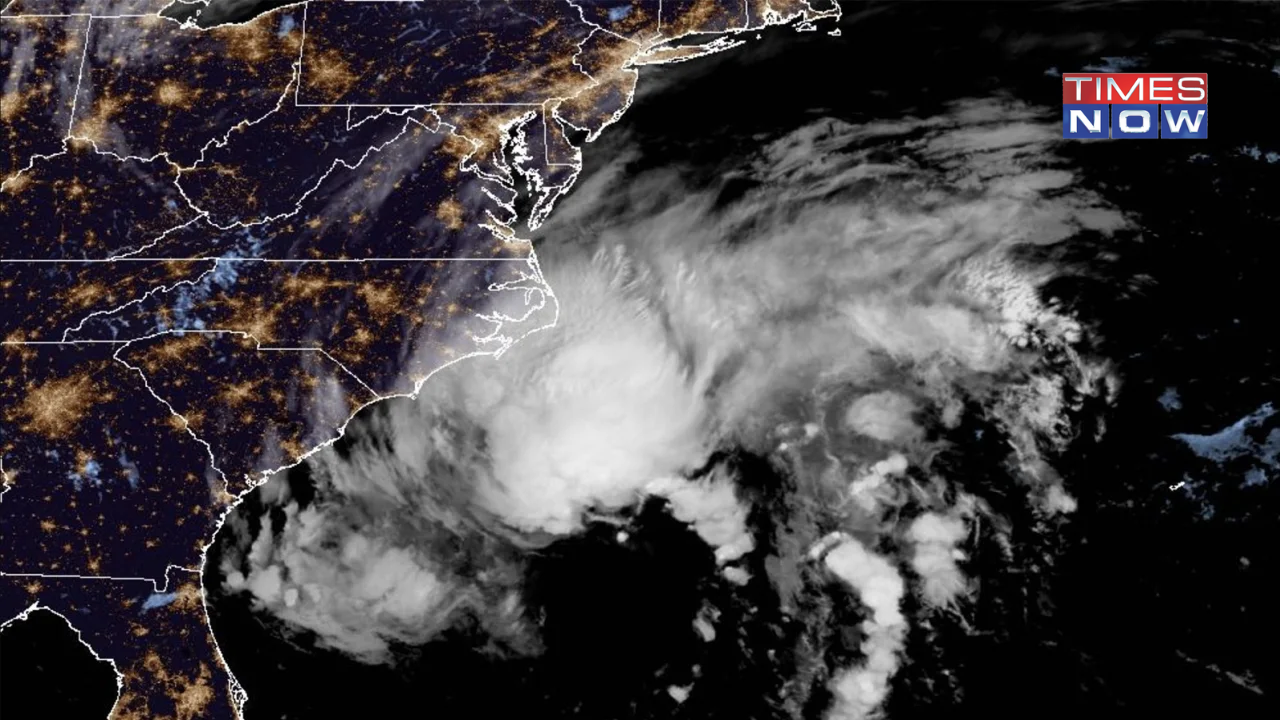 tropical storm 16 headed for north carolina, warning issued for us east coast