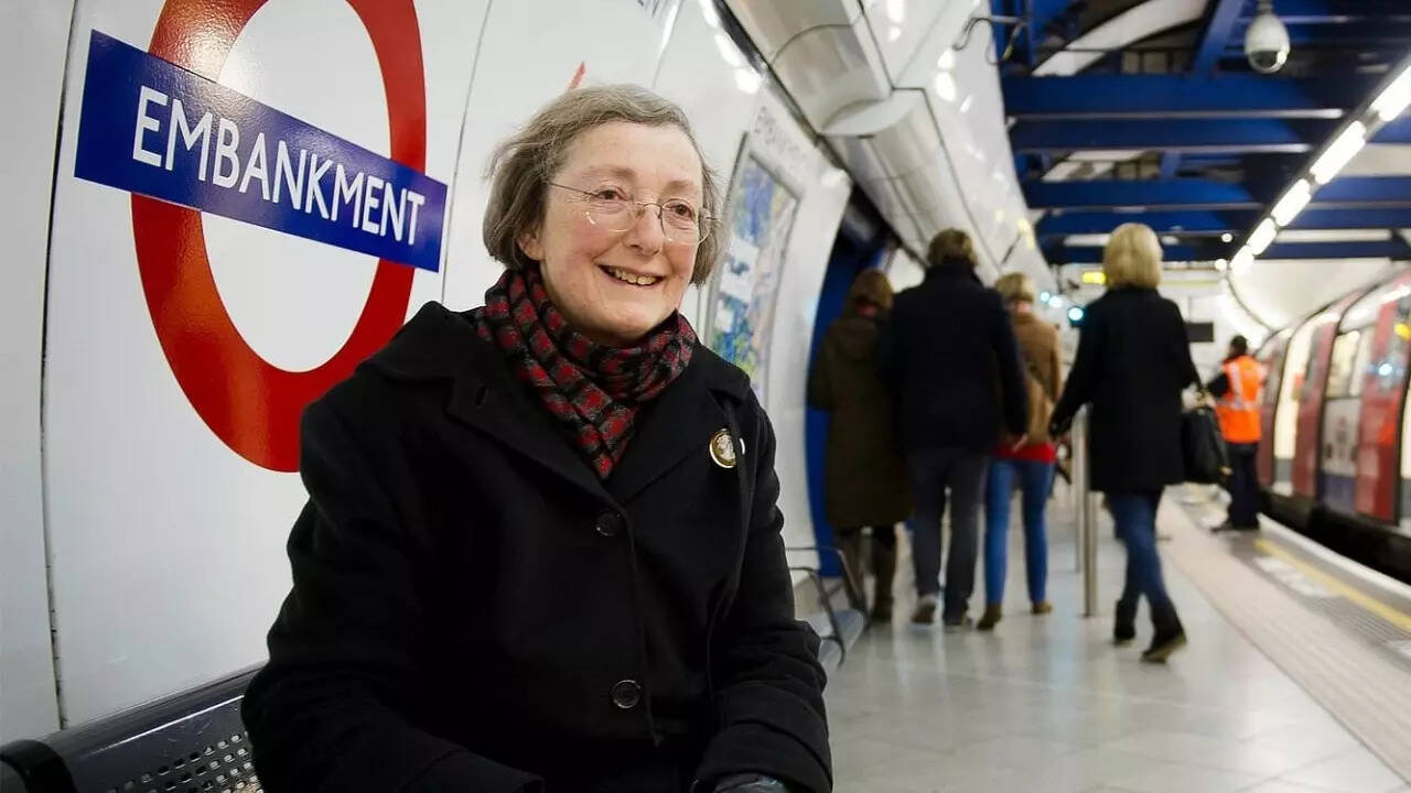 Margaret McCollum asked London Underground to restore her husband's 'Mind the gap' announcement at Embankment station in 2012. | Image credit: Daily Mail