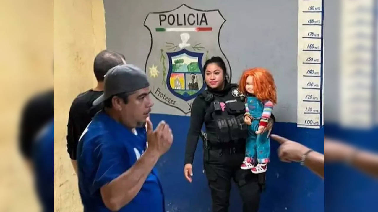 Carlos Chucky Doll Puppet arrested Mexico