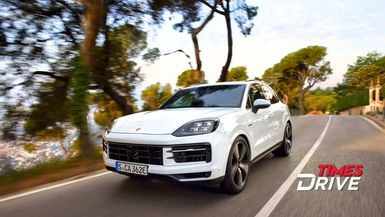 Porsche Cayenne S E-Hybrid SUV Unveiled