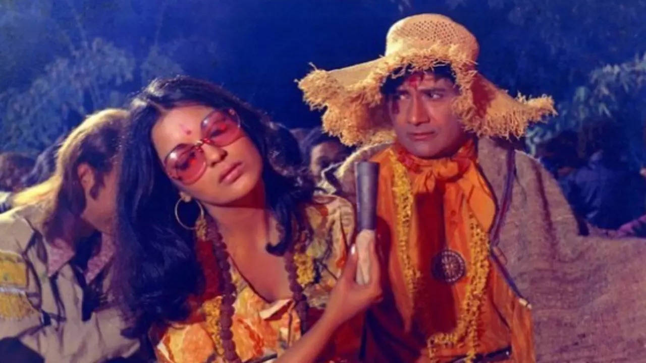 Zeenat Aman remembers Dev Anand