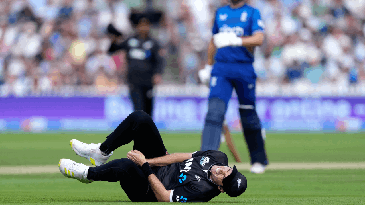 Tim southee injury AP