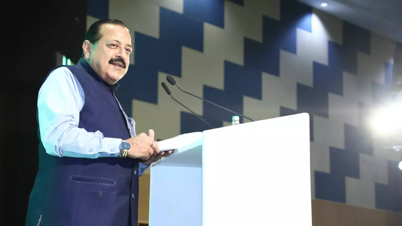 Dr Jitendra Singh