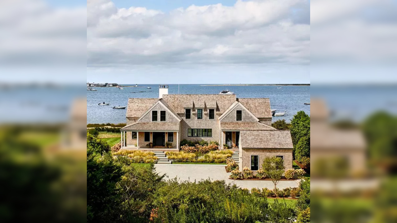 Dave Portnoy Bought a Mansion in Nantucket