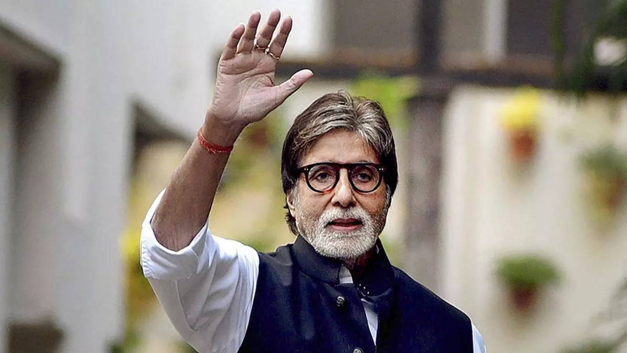 Amitabh Bachchan's Cinematic Legacy Up For Auction in Bachchanalia Event Ahead Of His 81st Birthday