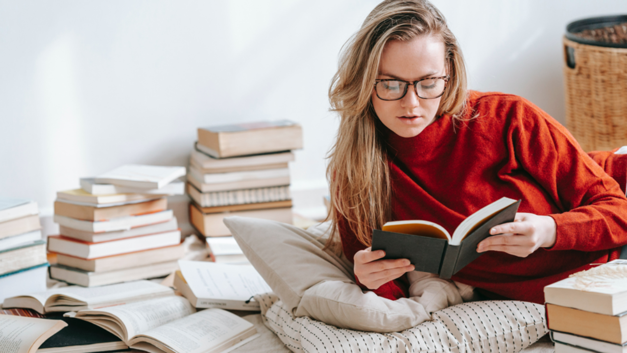 6 commonly found types of readers. Pic Credit: Pexels