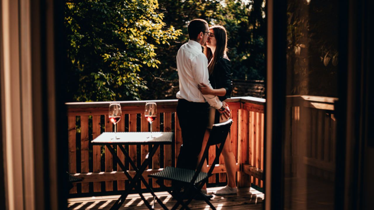 How to make your apartment balcony cosy and private. Pic Credit: Pexels